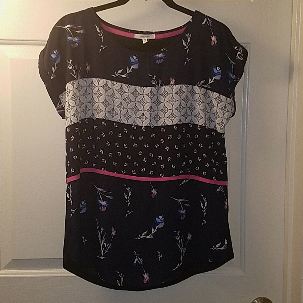 Maurices NWT Navy Blue & Pink Floral & Art Deco Chiffon Blouse